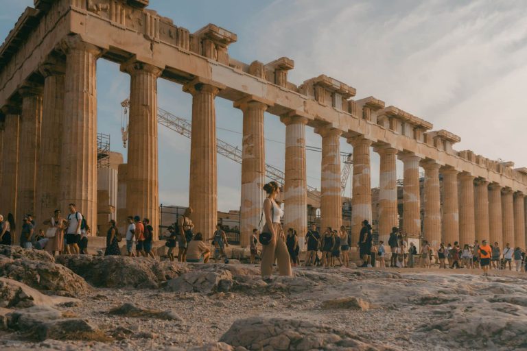 Athènes, une ville accueillante pour les voyageurs seuls